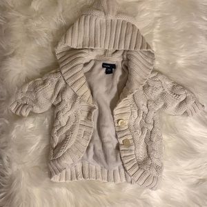 Baby Gap. 3-6M. White Cable Sweater.